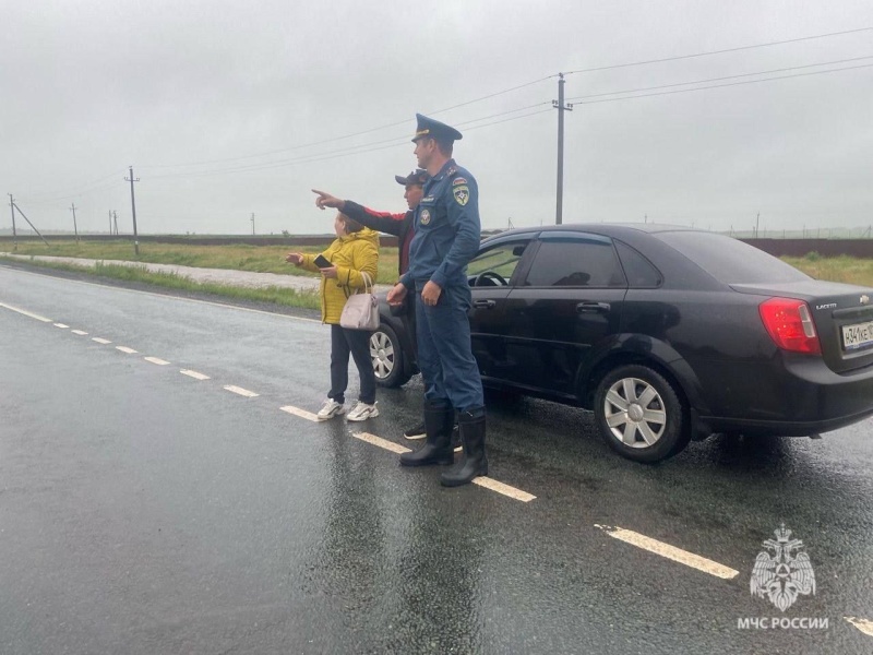 В МЧС Башкортостан организована круглосуточная работа оперативного штаба за контролем прохождения опасных и неблагоприятных погодных явлений